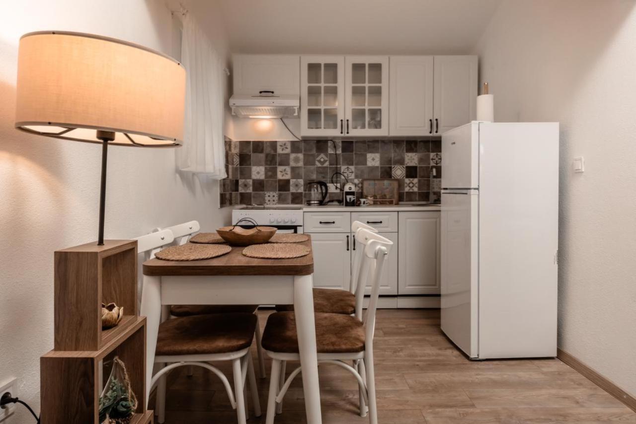 Apartment Olive Grove Bar